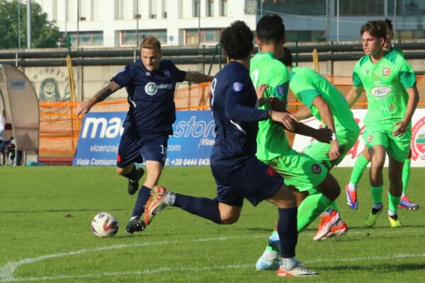 Montecchio Maggiore-Virtus Ciserano Bergamo (1-2)